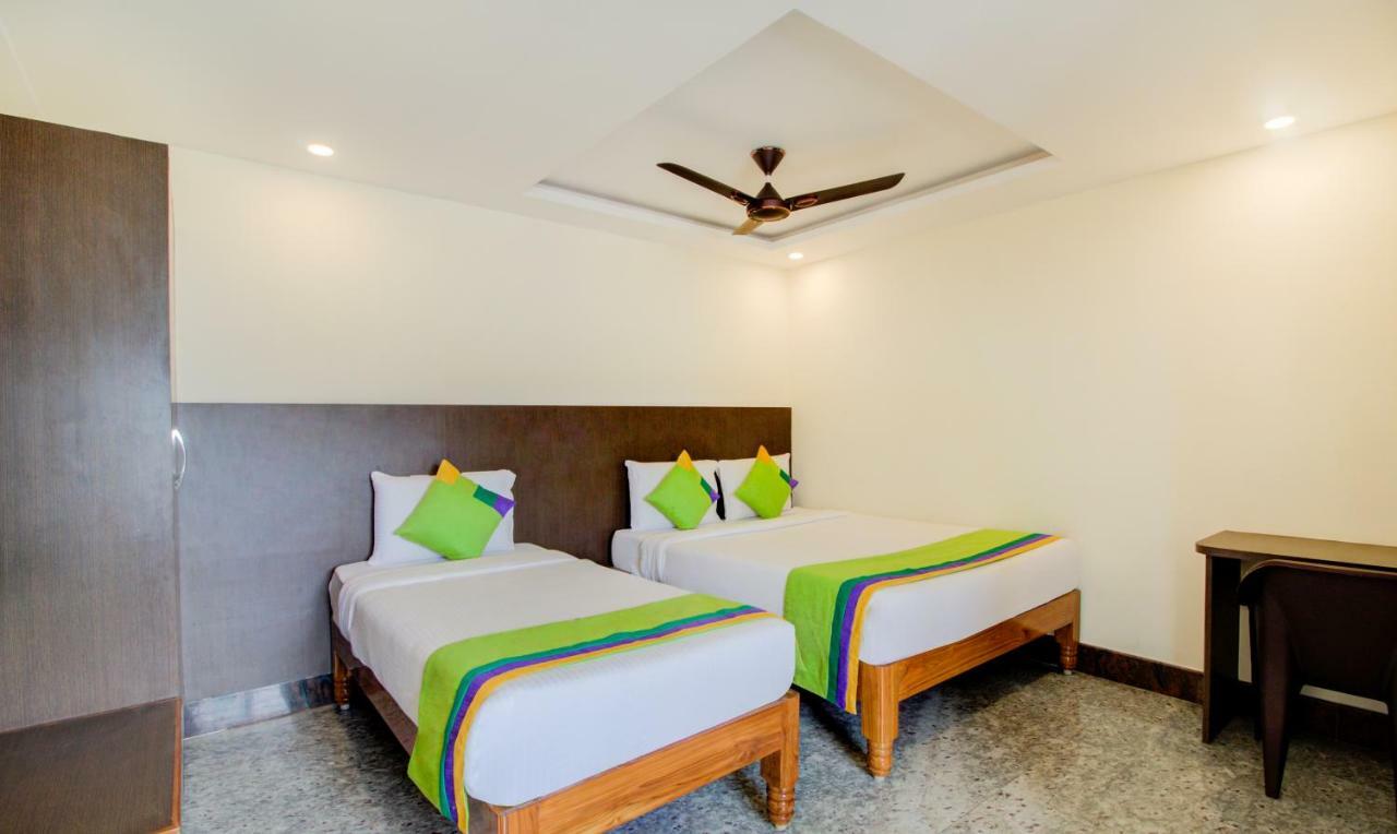 Treebo Sls Grand Hotell Tirupati Exteriör bild
